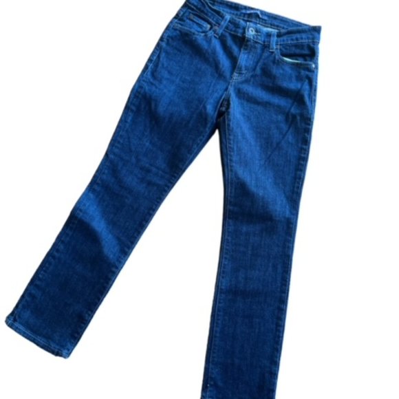 Levi's Jean - Picture 2 of 2